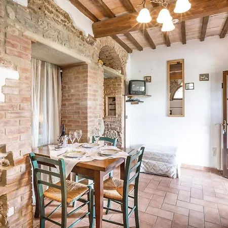 1 Bedroom Beautiful In Prato Dera Pi Lejlighed Ulignano